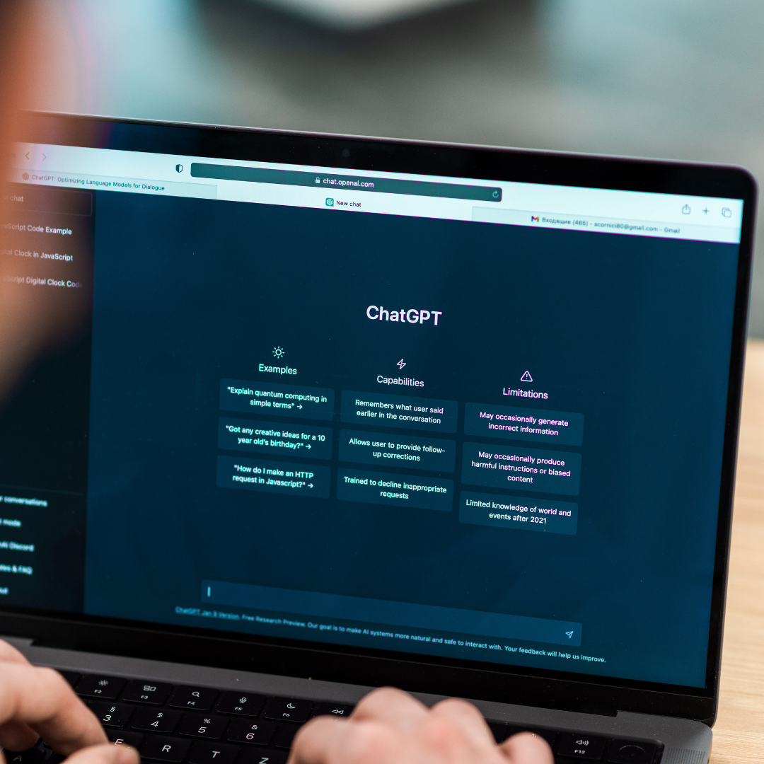blog image with chatGPT chatbot open illusrating seo in ai.